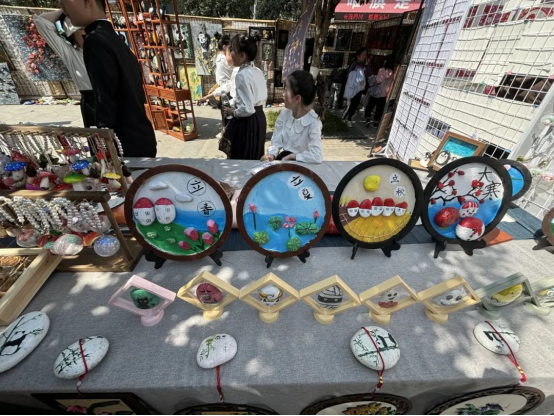 1740465487411650.png image.png